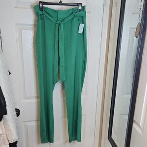 Green Women's Pants